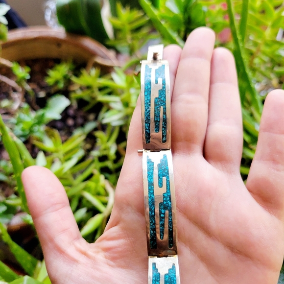 Vintage Alarci Native American Inlaid Turquoise Bracelet - Picture 13 of 15